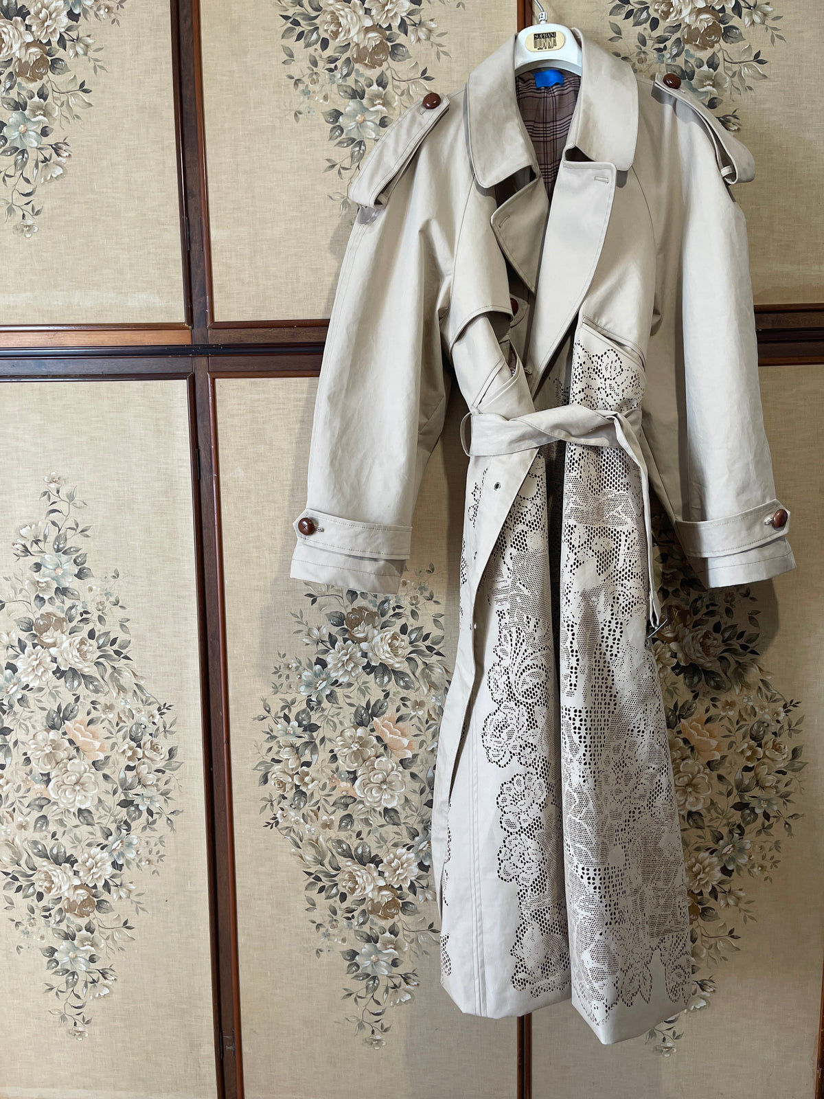 Trench PizzEroticus